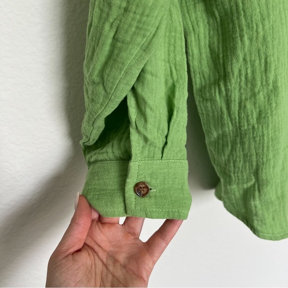 Miss Lola Button Down Shirt - Picture 6 of 8